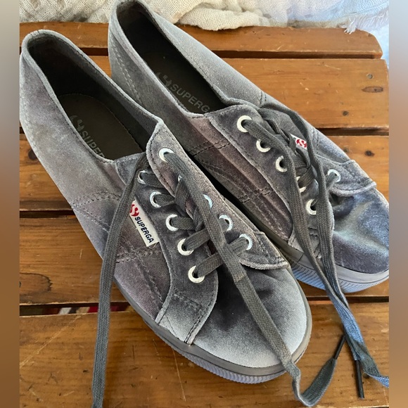 Superga 2790 Platform Sneaker in Grey Velvet – Size 6.5 - Picture 2 of 6